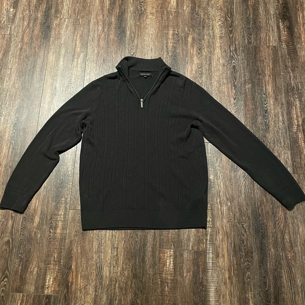 Grey Geoffrey Beene Quarter Zip Sweater / Men’s Large